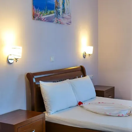 Chris Guest house Ksamil