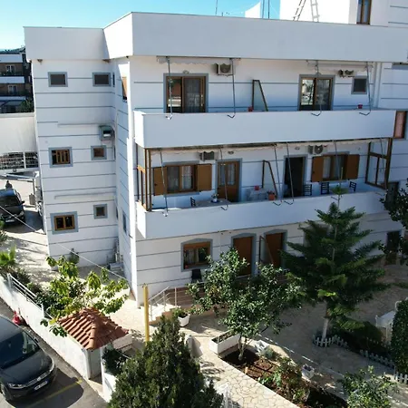 Chris Guest house Ksamil