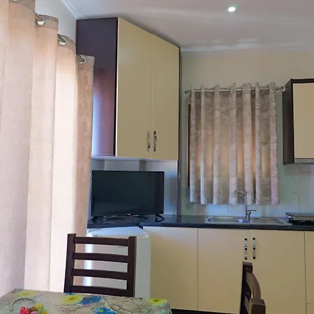 Guest house Chris 3*
