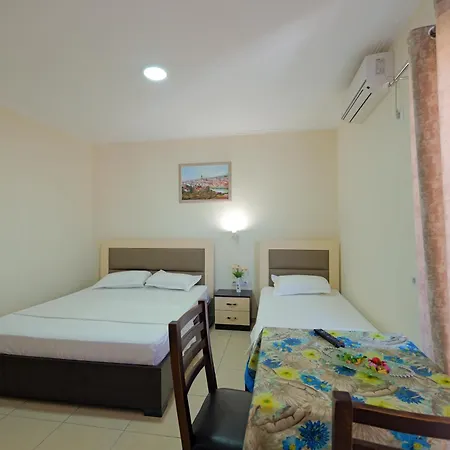 Guest house Chris 3*