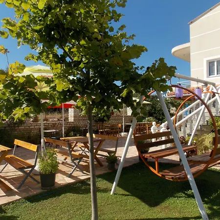 Casa de hóspedes Chris Ksamil